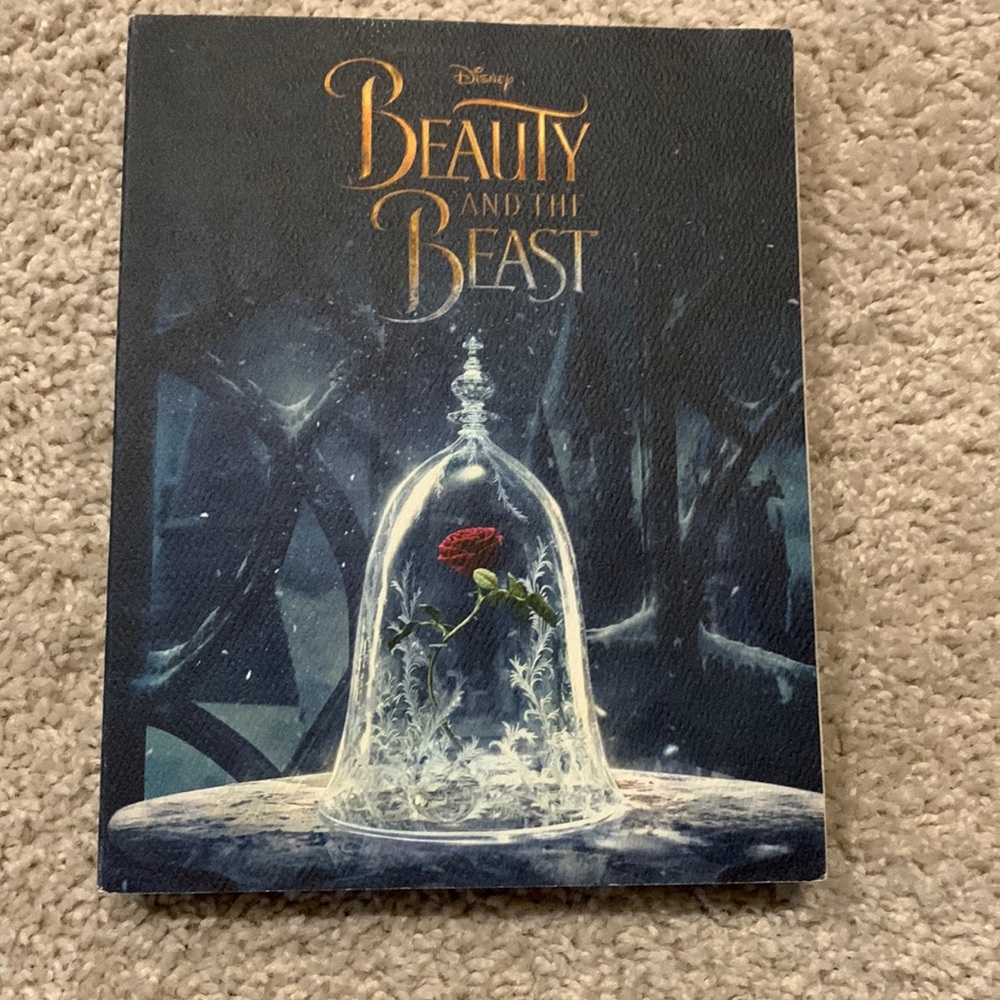3/$18 🛍 Disney Beauty and the Beast Book